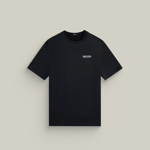 Tags:(Large | 6'1" - 165) Custom t-shirt tee model Jessey in Black