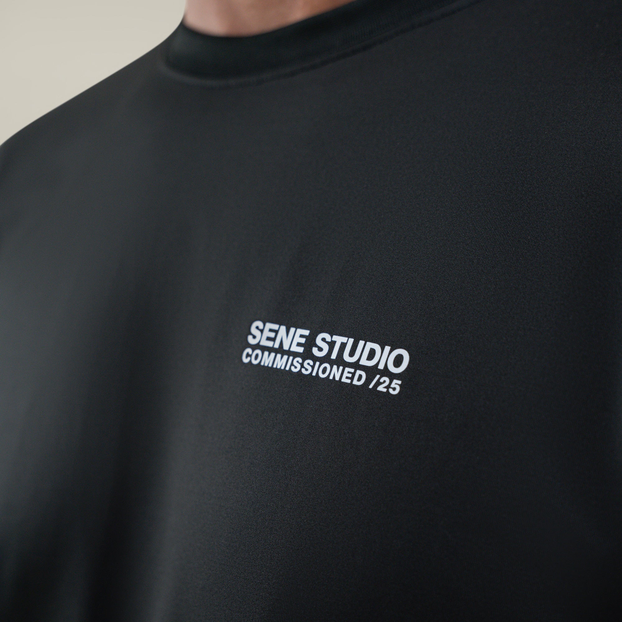 Tags:(Large | 6'1" - 165) Custom t-shirt tee model Jessey in Black