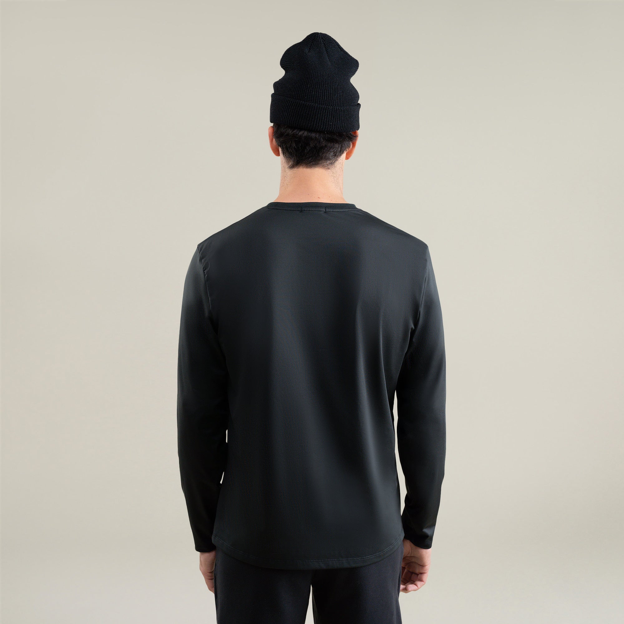 Tags:(Large | 6'1" - 165) Custom t-shirt tee model Jessey in Black