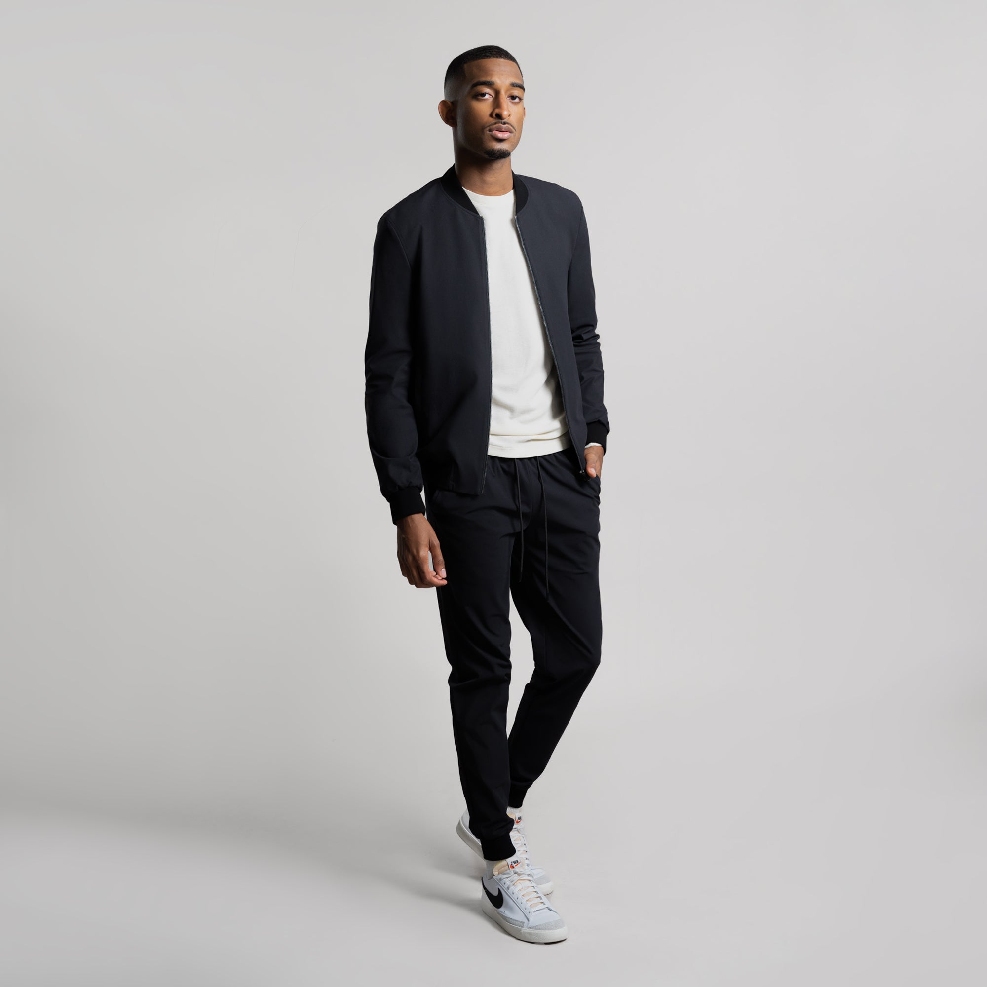 men's abomber jacket model Ky in Charcoal