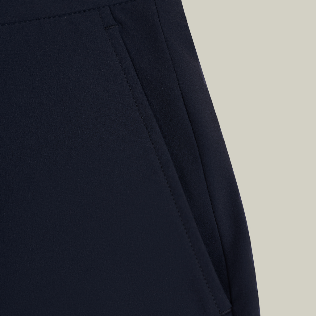 Custom pants model Matteo in Midnight