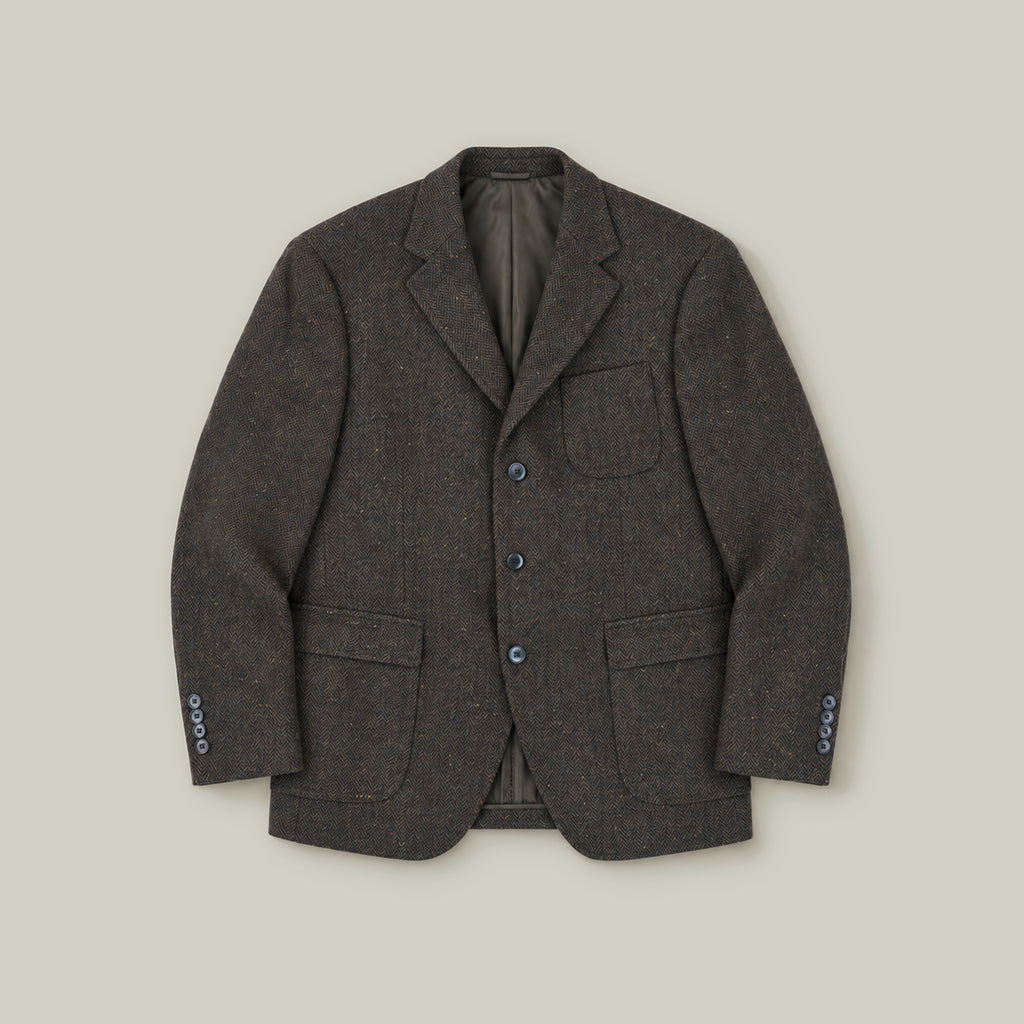 Estate Blazer model Tyler in Smoked Oak Herringbone