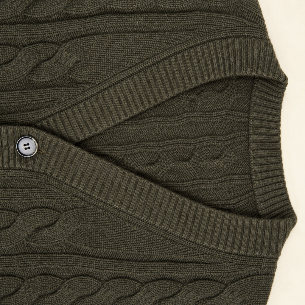 Cable Knit Wool Cardigan model Matteo in Olive