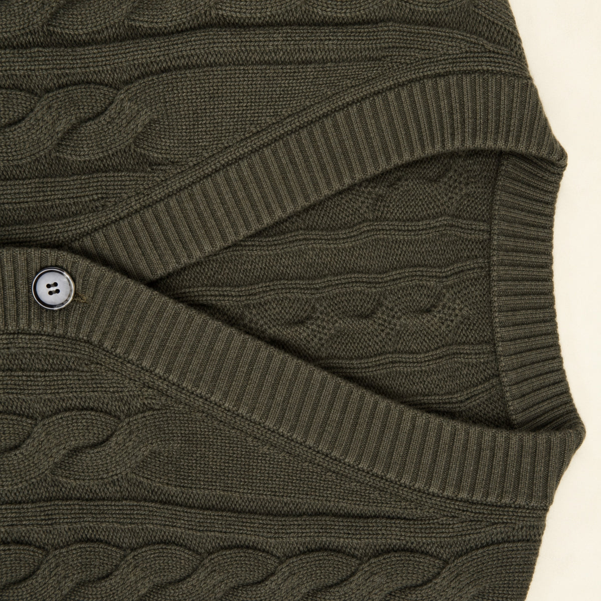 Cable Knit Wool Cardigan model Matteo in Olive