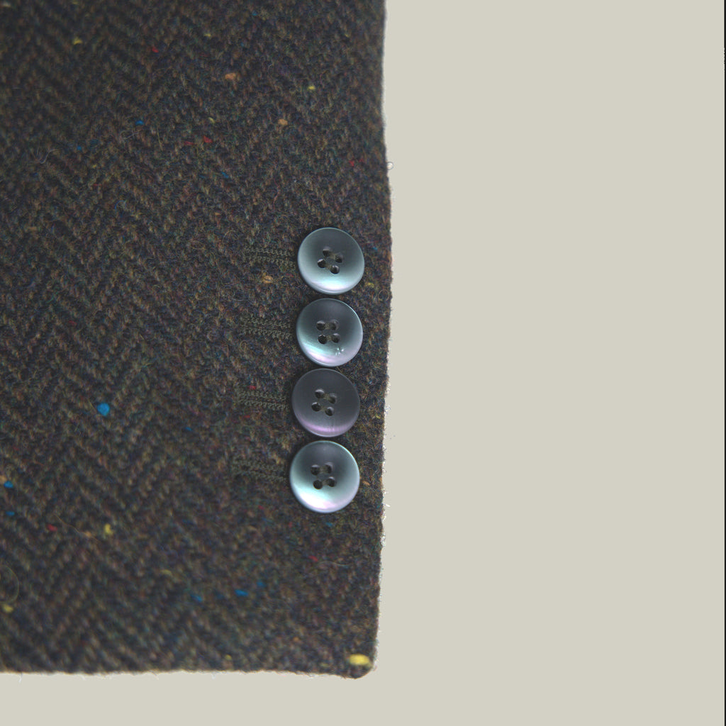 Estate Blazer model Tyler in Smoked Oak Herringbone