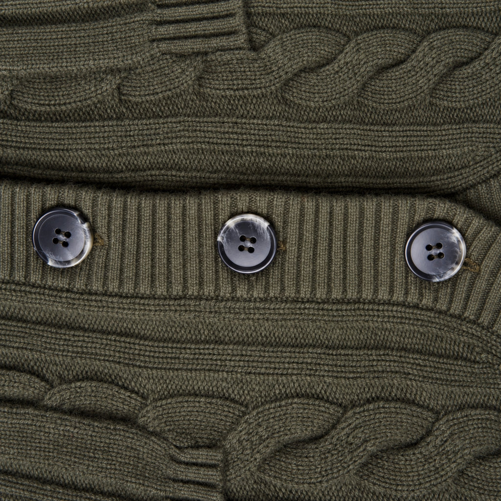 Cable Knit Wool Cardigan model Matteo in Olive