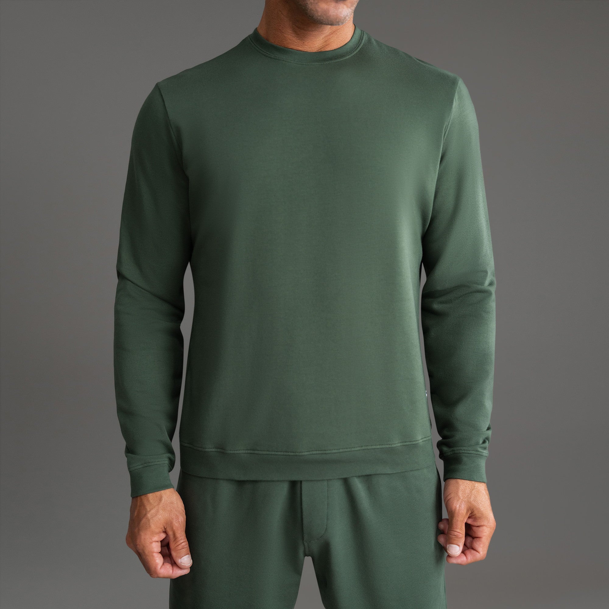 Tags:(6'0" - 180 lbs|Large) custom pullover model Tyler in Moss