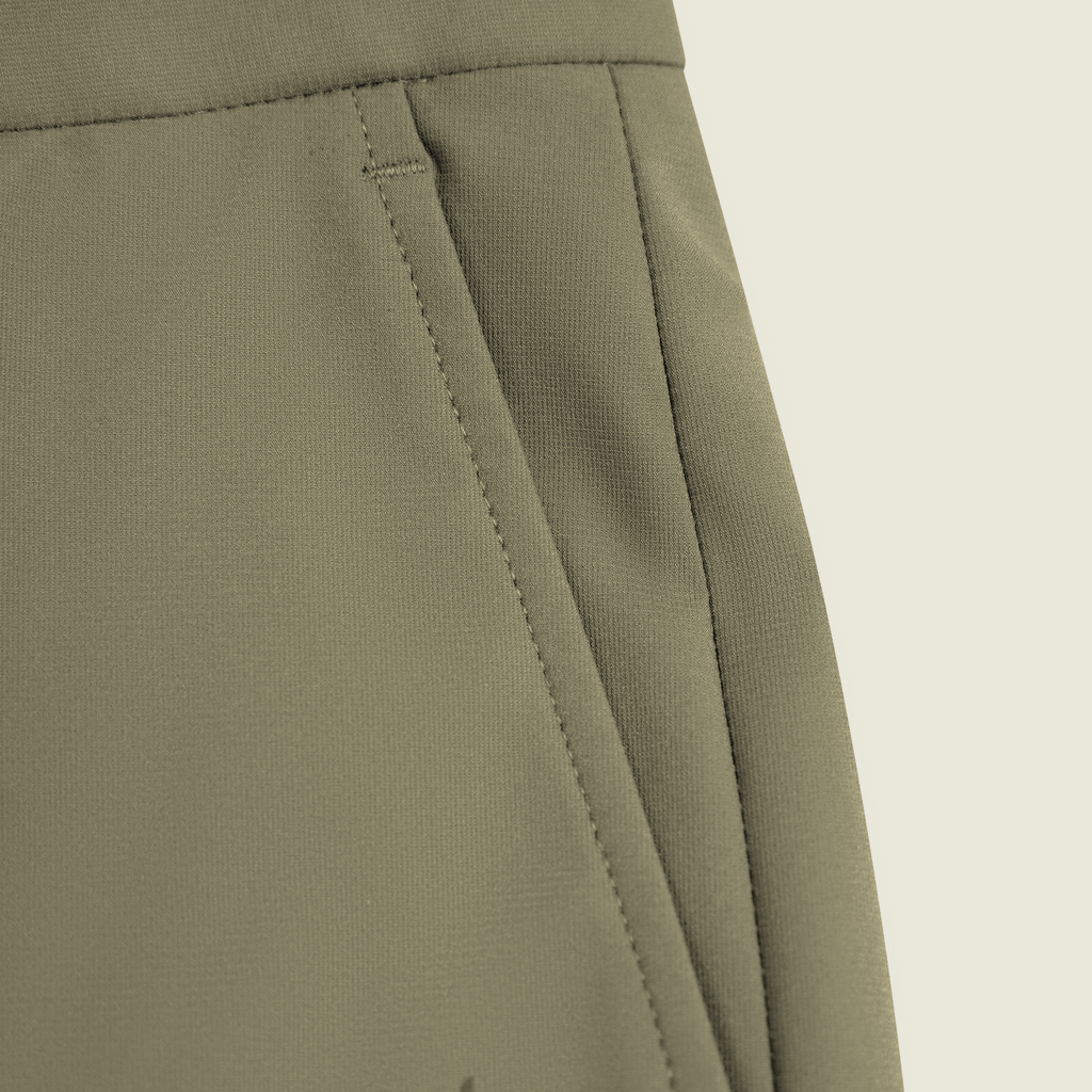 Custom pants model Matteo in Olive