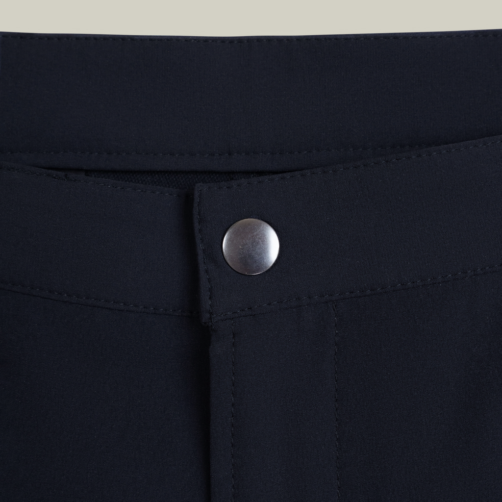 Tags:(6’2" - 180 lbs) Custom shorts model Matteo in Midnight