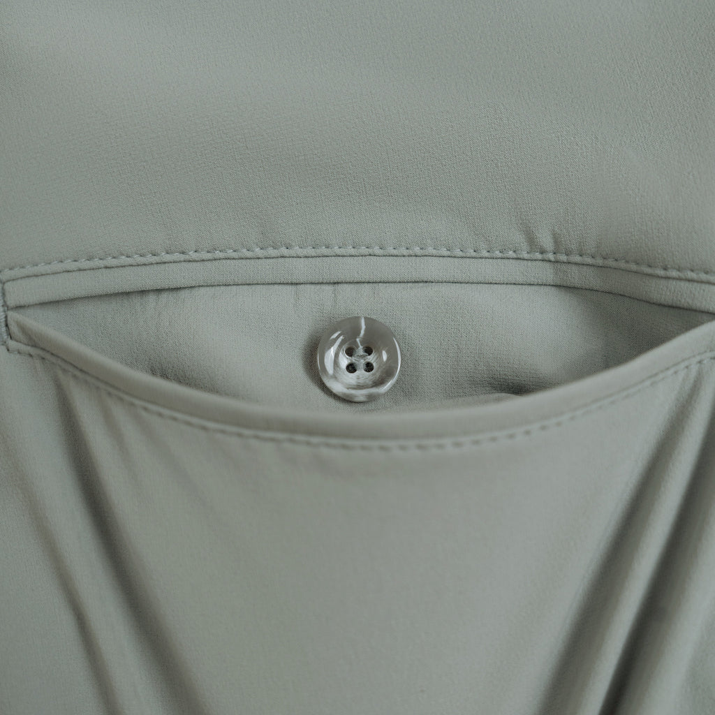 Tags:(6’2" - 180 lbs) Custom shorts model Matteo in Light Gray