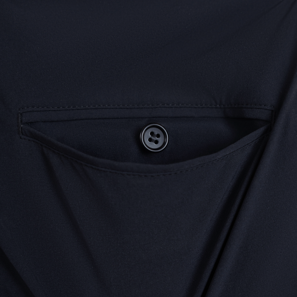 Tags:(6’2" - 180 lbs) Custom shorts model Matteo in Midnight