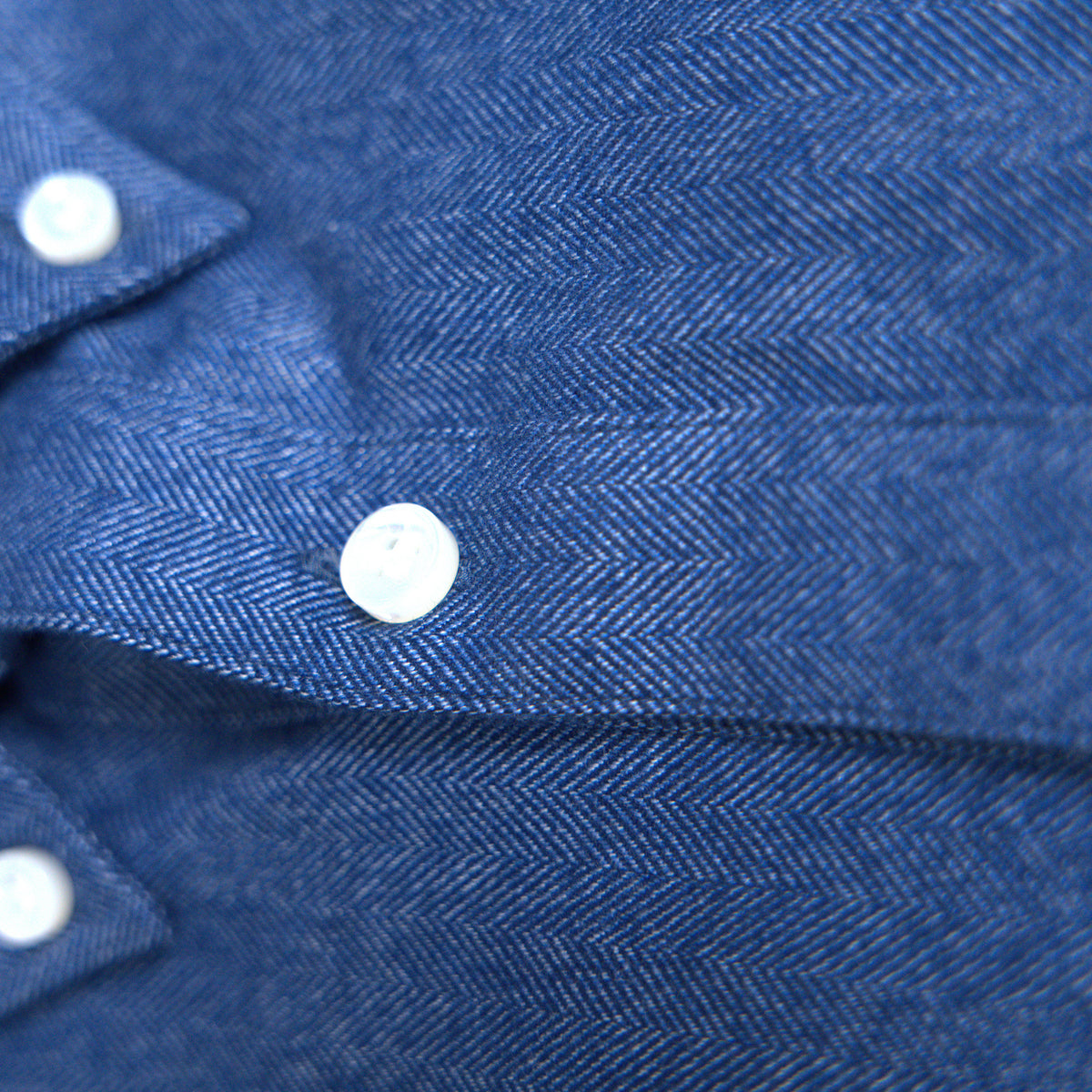 Estate Western Shirt model Tyler in Atlantic Blue