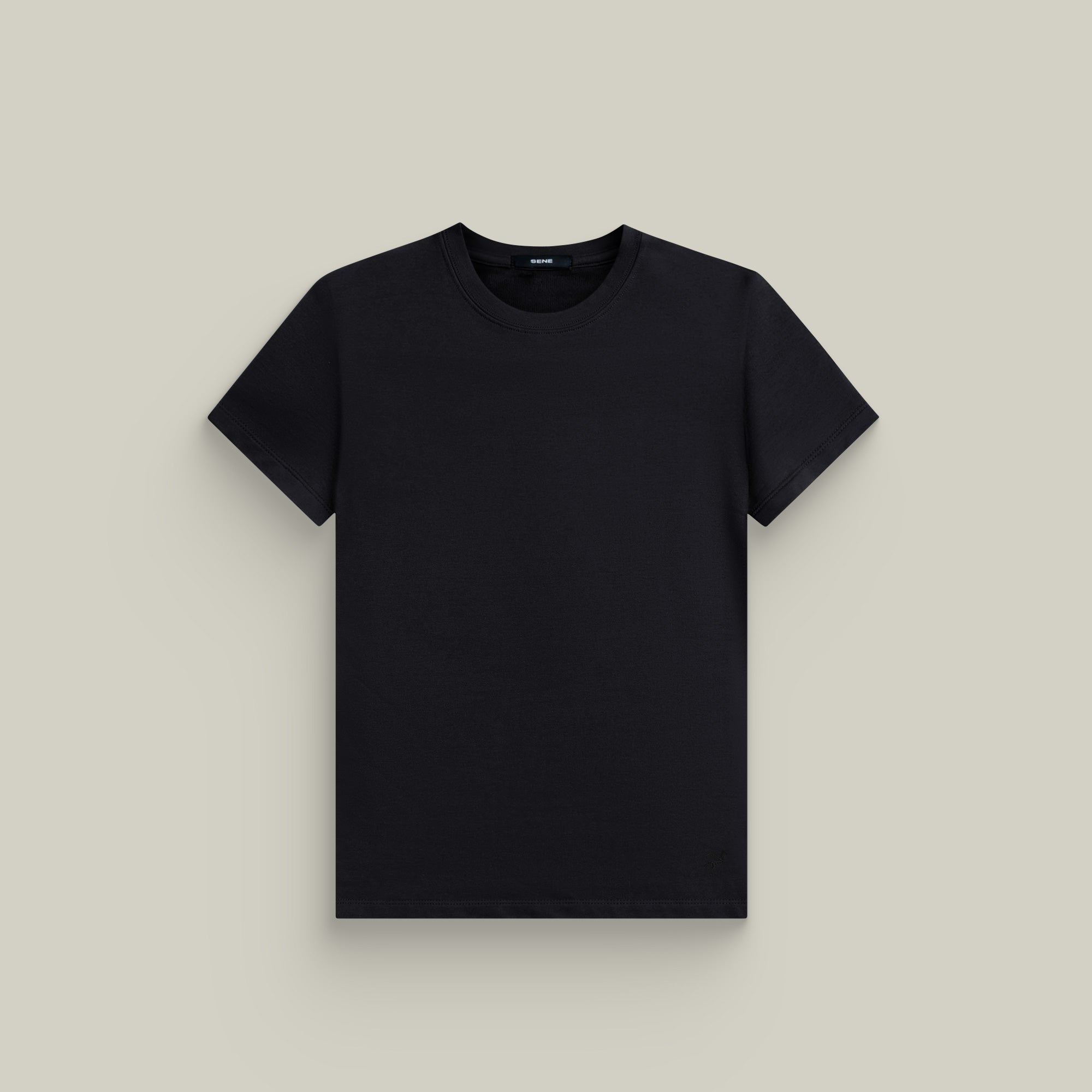 Tags:(Medium) Custom t-shirt tee model Melissa in Black