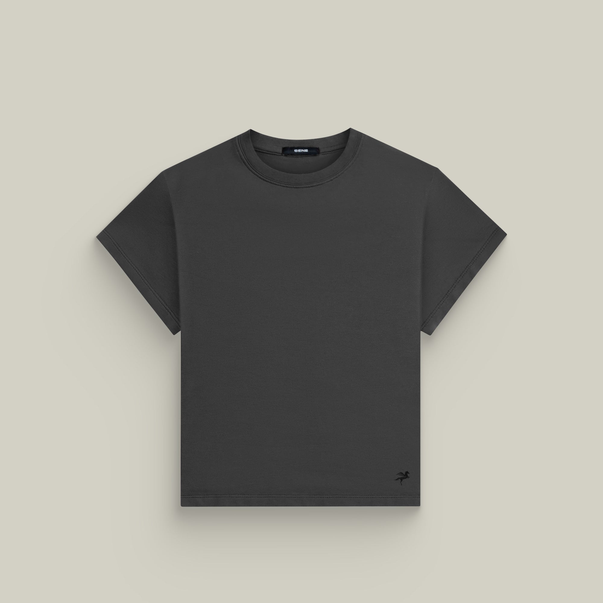 Custom t-shirt tee model Melissa in Smoke