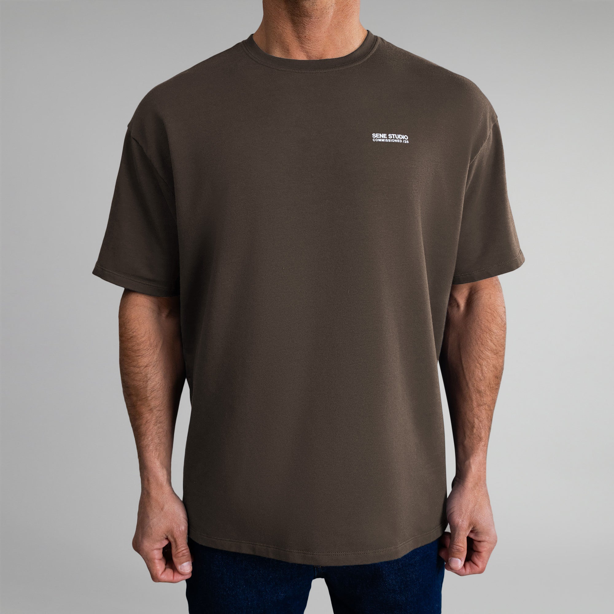 Tags:(6'0" - 180 lbs) custom t-shirt tee model Tyler in Umber