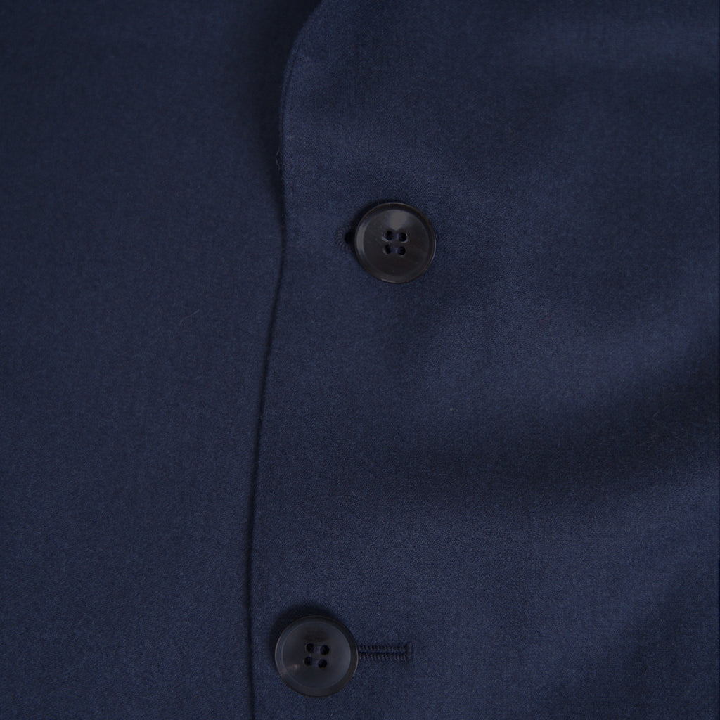 Arden Blazer model Tyler in Regent