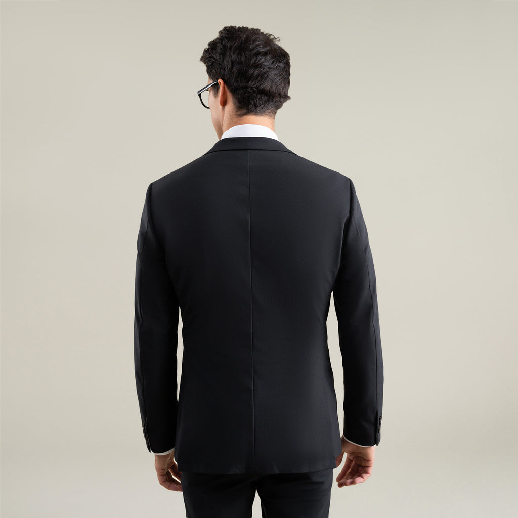 Tags:(6'1"|165) Bespoke custom athleisure technical athletic stretch suit los angeles model Jessey in Black