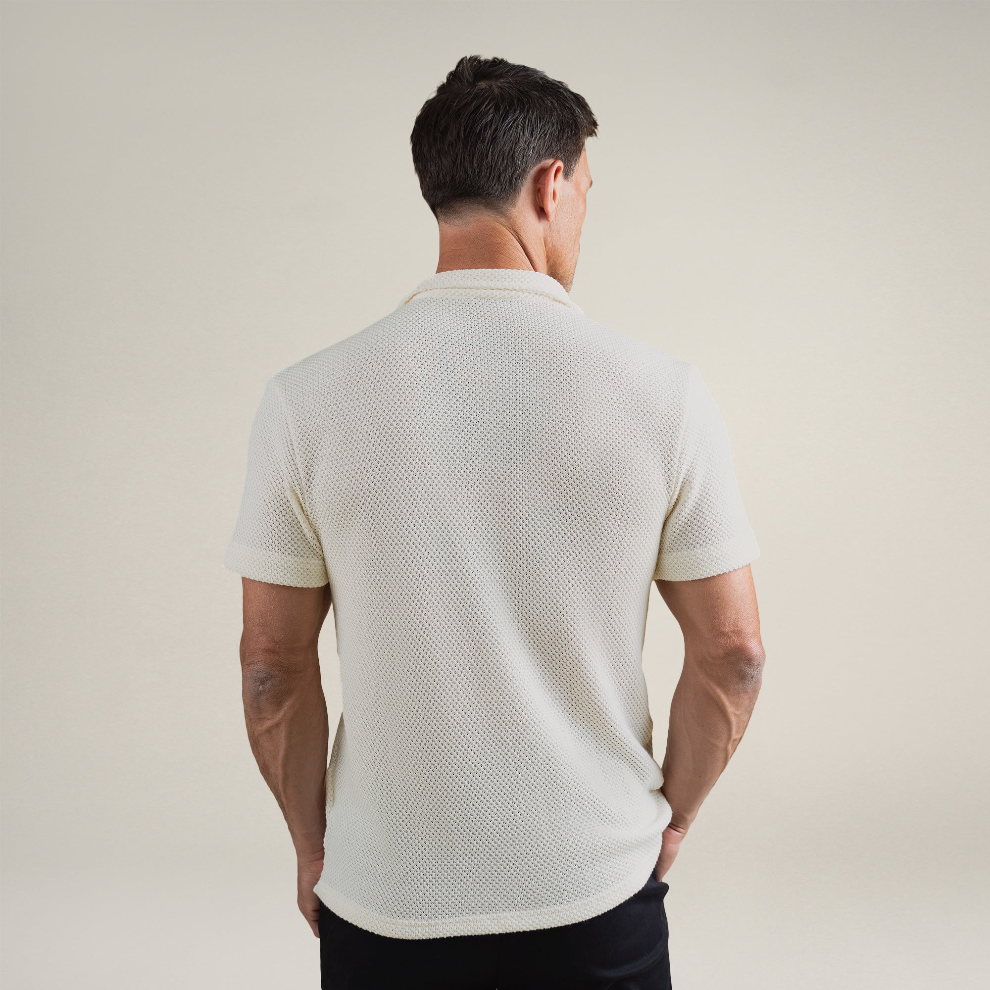 Tags:(6'0" - 180 lbs|Medium) Custom Knit Camp Shirt model Tyler in Cream