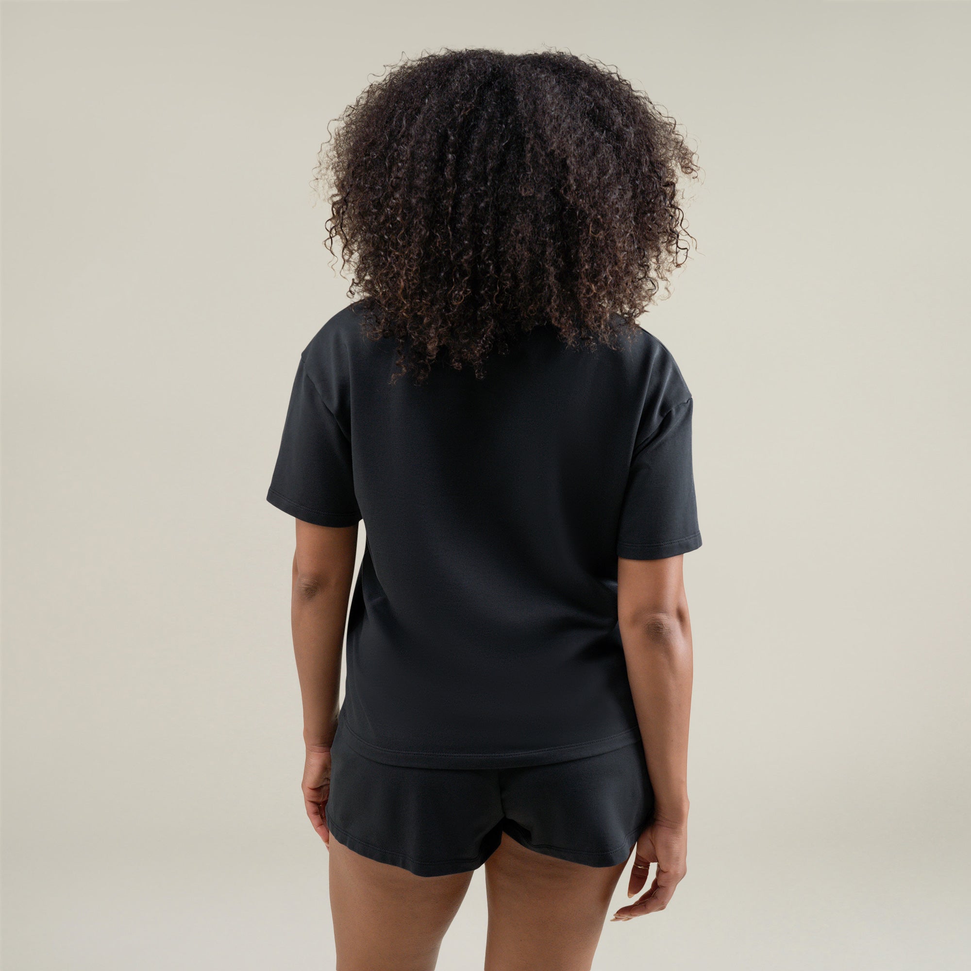  custom t-shirt tee model Melissa in Black
