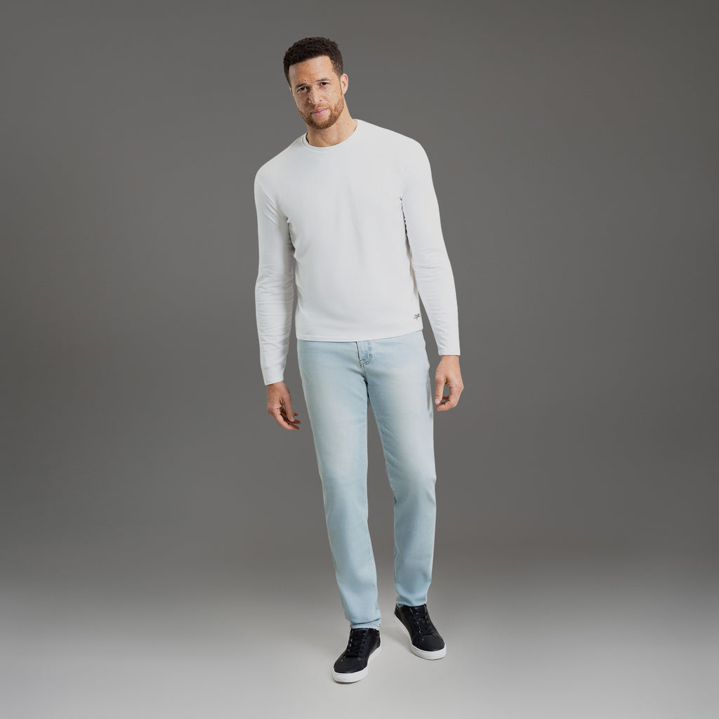 Custom longsleeve t-shirt on model Glen in White