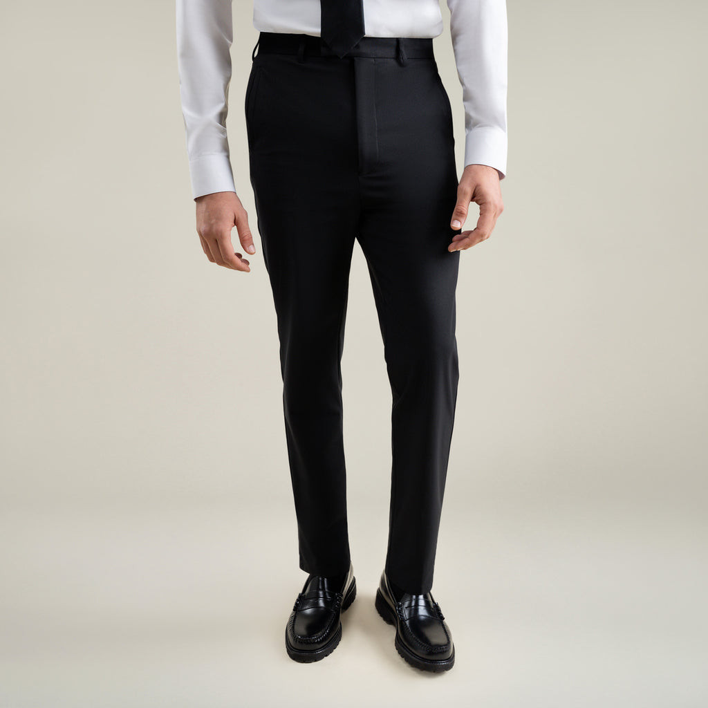 Tags:(6'1"|165) Bespoke custom athleisure technical athletic stretch suit los angeles model Jessey in Black