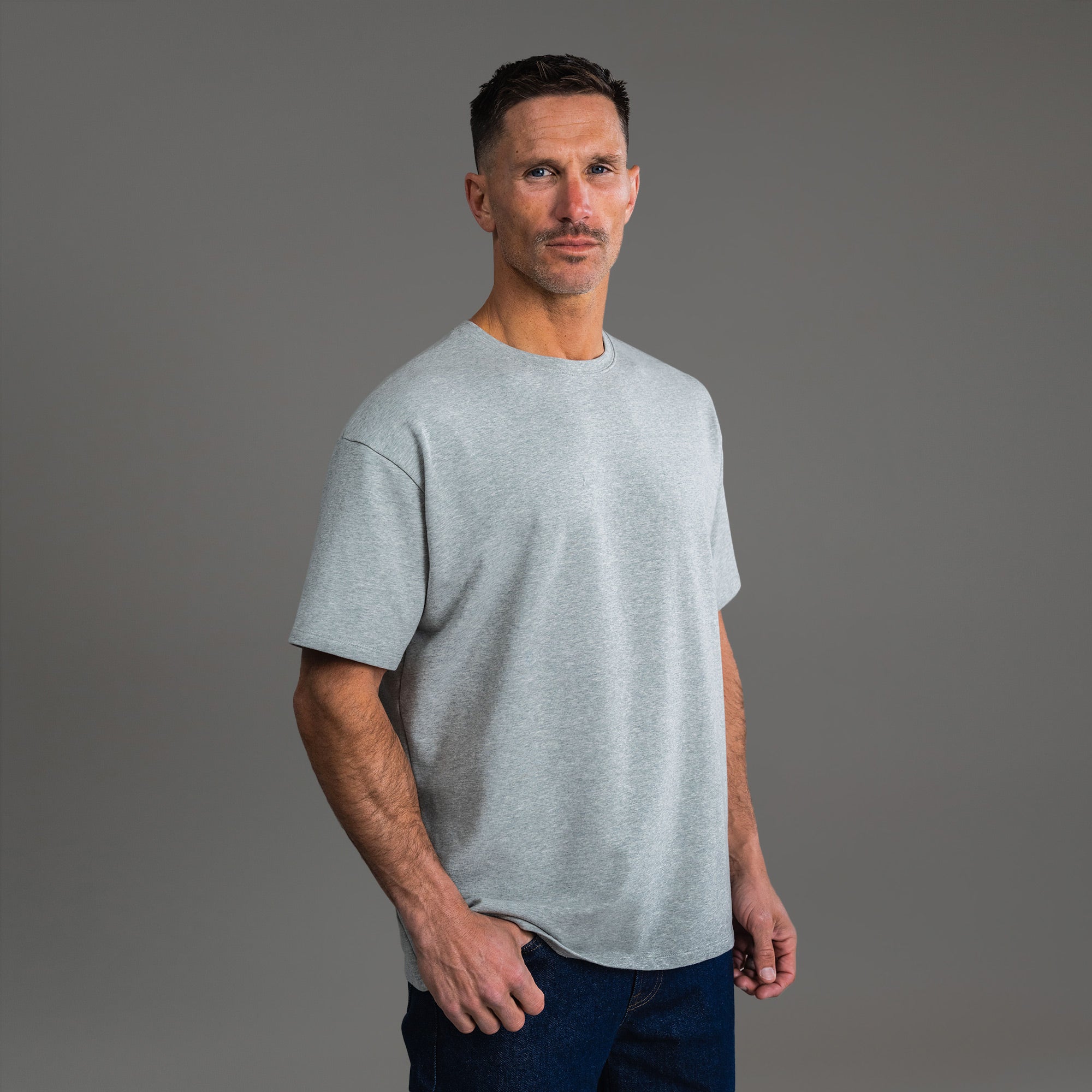 Tags:(6'0" - 180 lbs) custom t-shirt tee model Tyler in Heather Gray