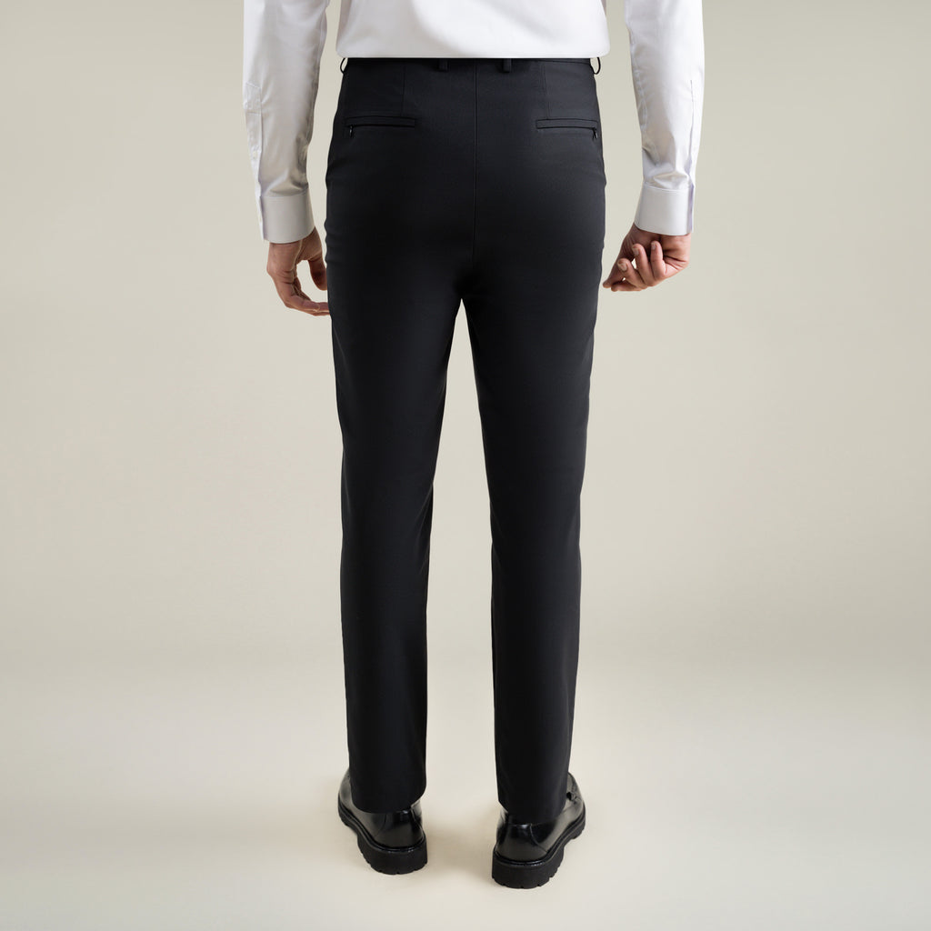 Tags:(6'1"|165) Bespoke custom athleisure technical athletic stretch suit los angeles model Jessey in Black