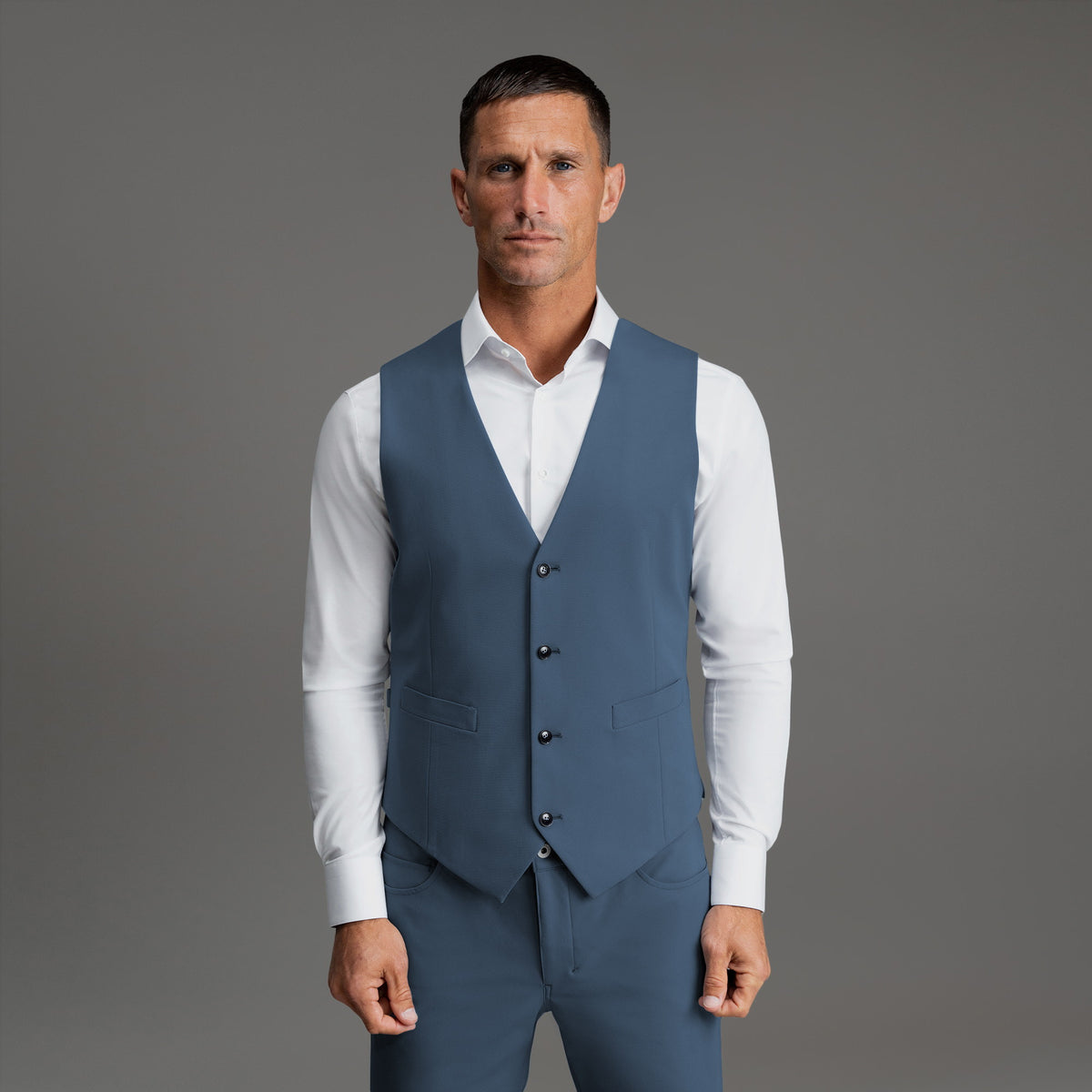 Custom suit vest model Tyler in Marina