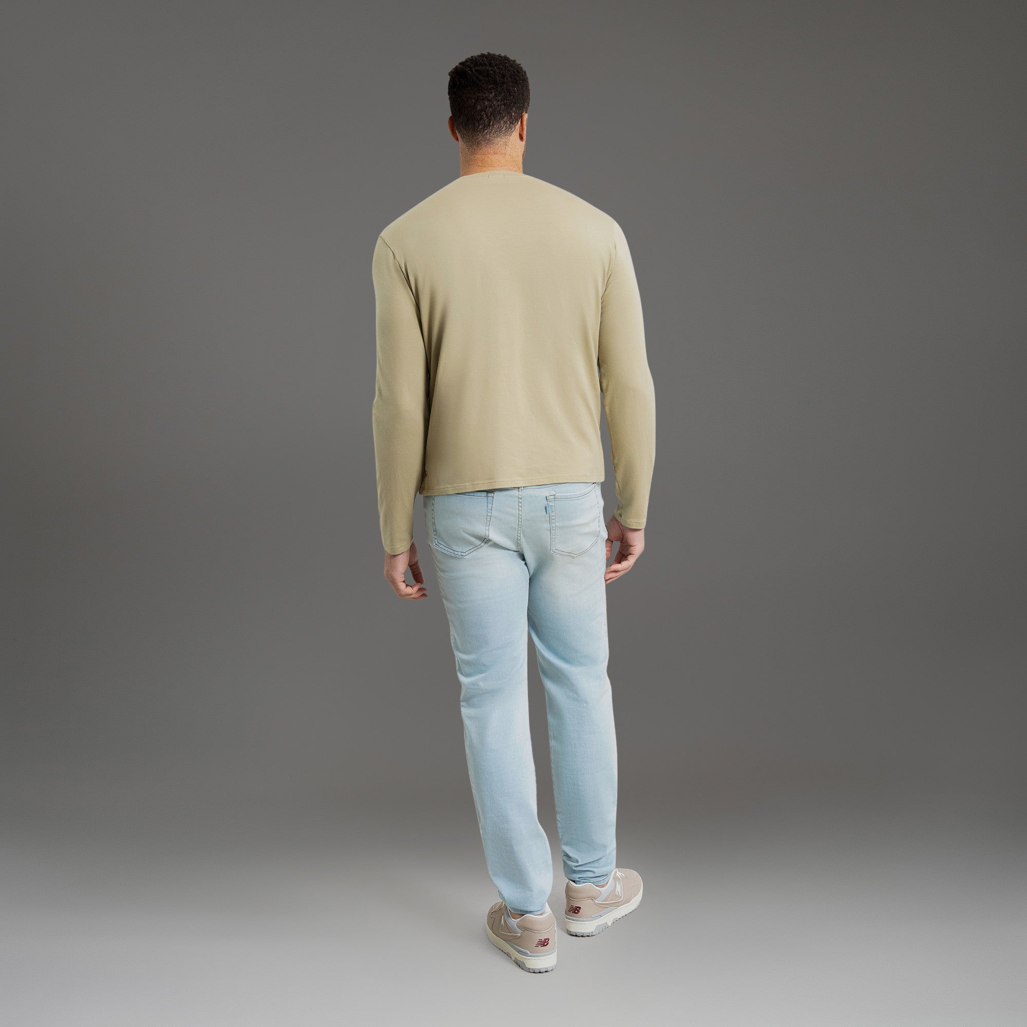 Custom longsleeve t-shirt on model Glen in Sand