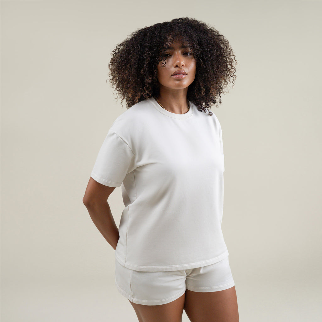 custom t-shirt tee model Melissa in Bone