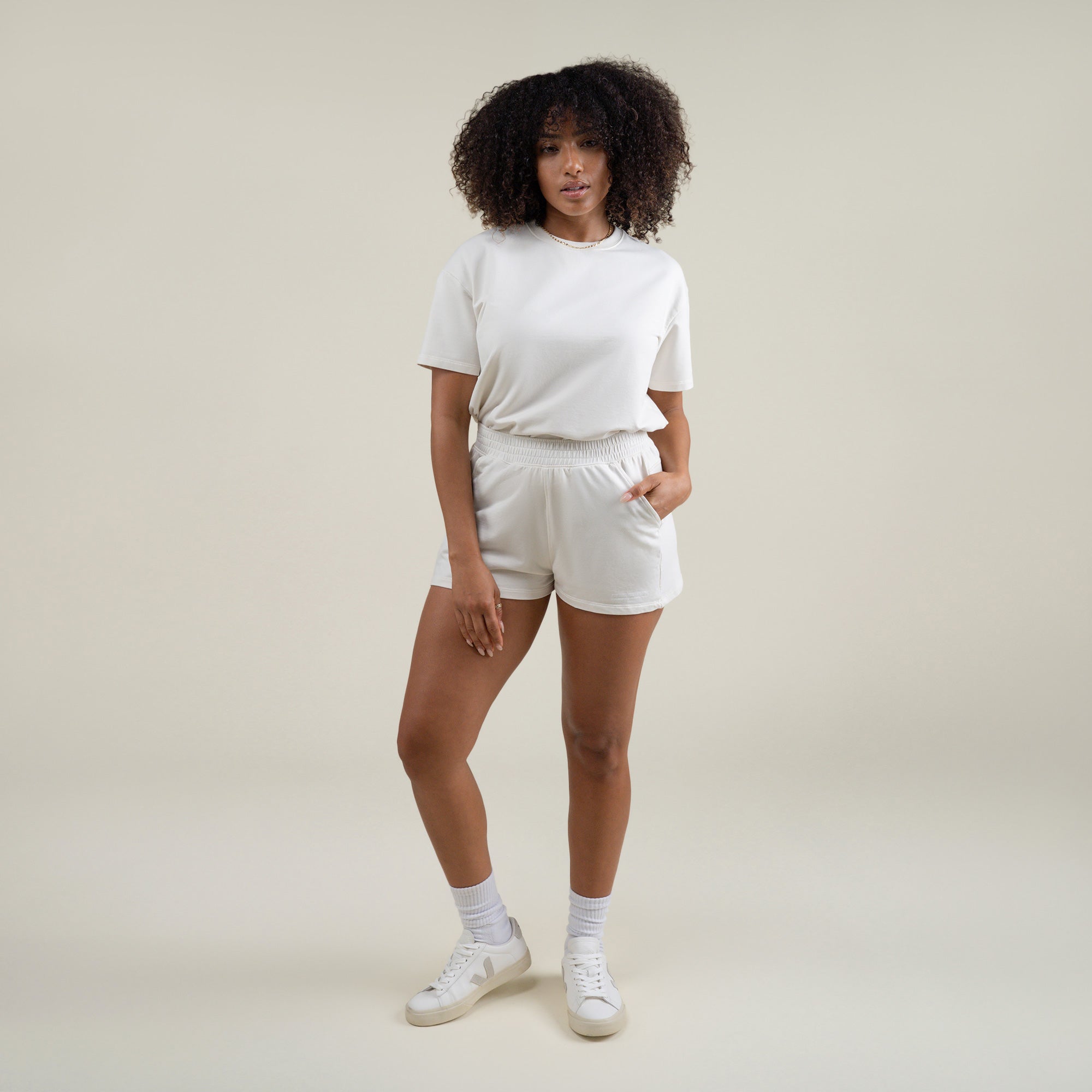 Custom pullover model Melissa in Bone