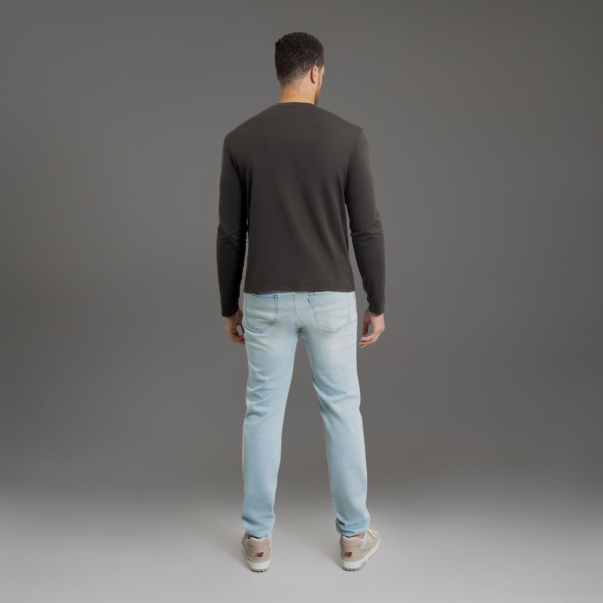 Custom longsleeve t-shirt on model Glen in Ash