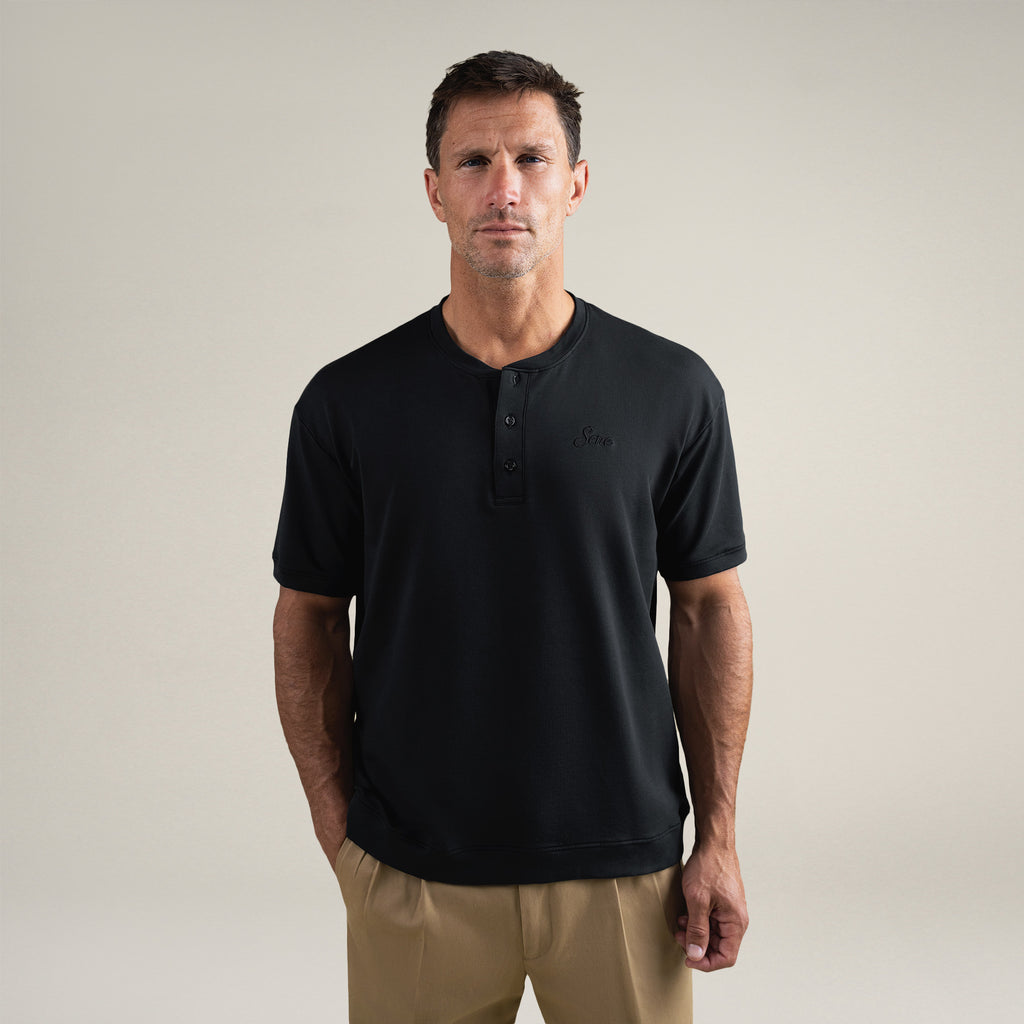 Tags:(6'0" - 180 lbs|Medium) custom t-shirt tee model Tyler in Black