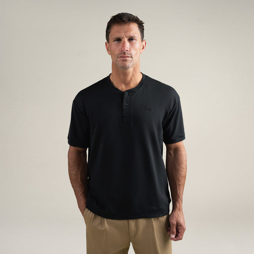 Tags:(6'0" - 180 lbs|Medium) custom t-shirt tee model Tyler in Black