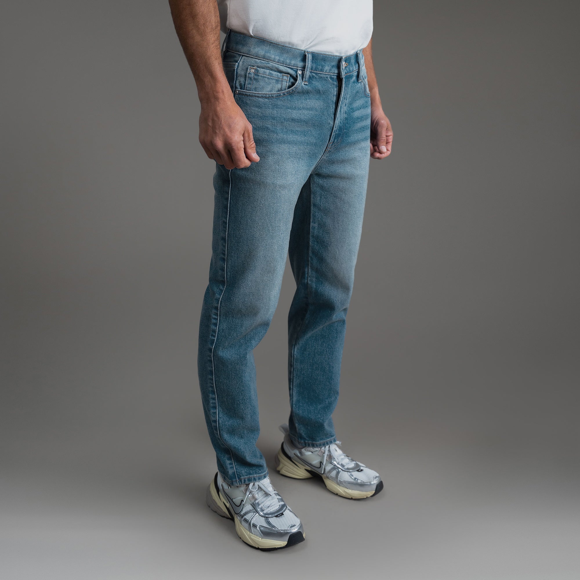 Tags:(Tailored Fit) sizeless bespoke custom jeans model Tyler in Indigo Dune