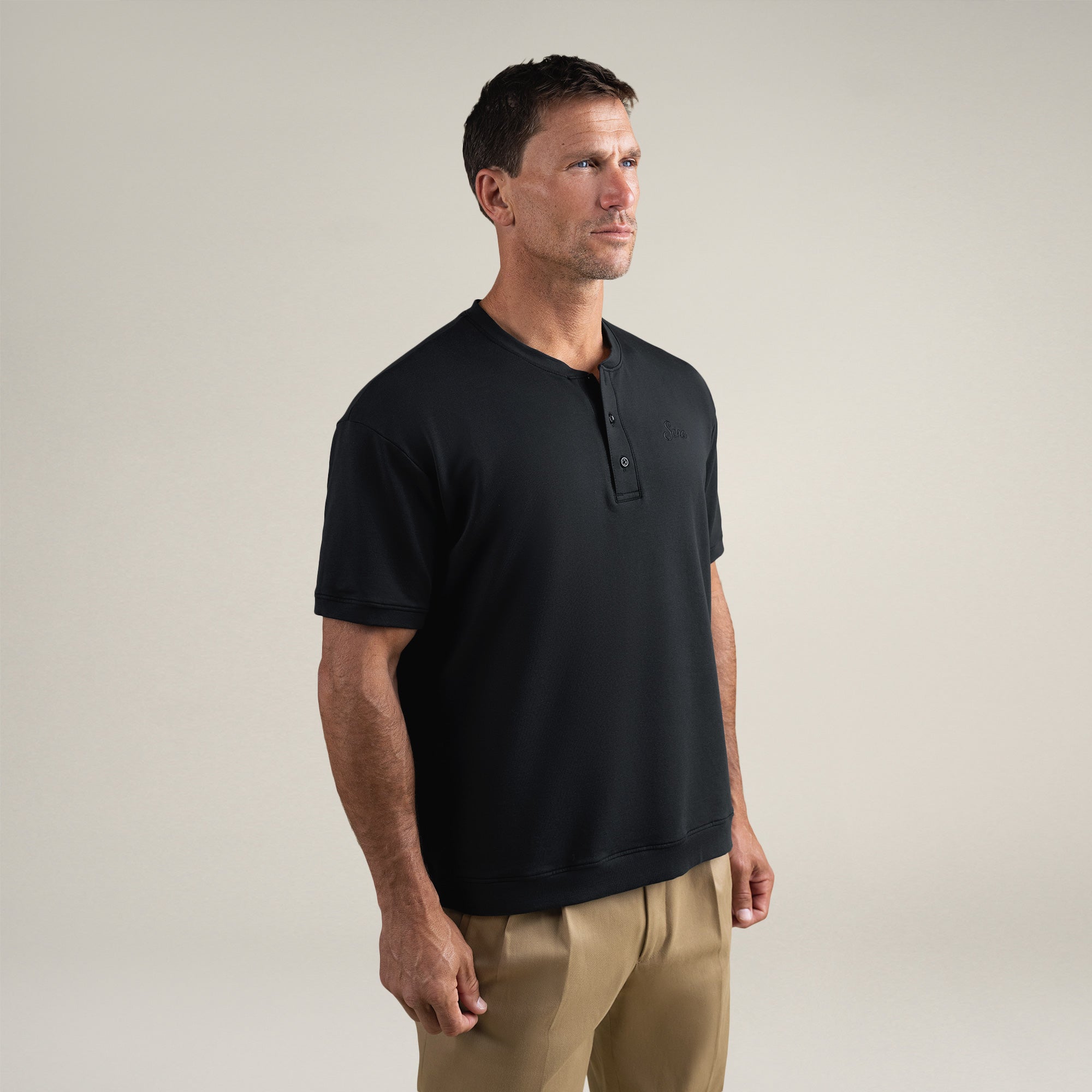 Tags:(6'0" - 180 lbs|Medium) custom t-shirt tee model Tyler in Black