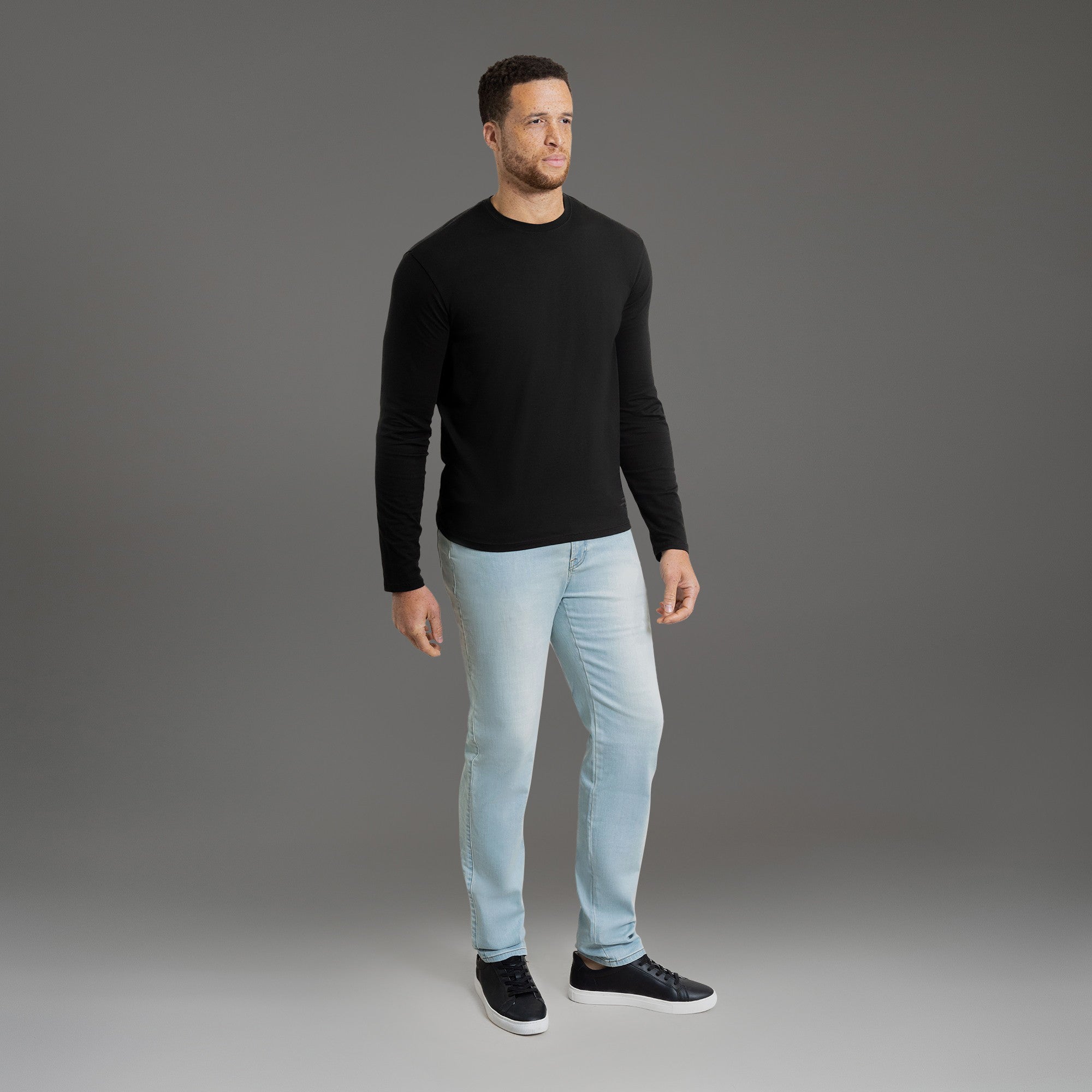 Custom longsleeve t-shirt on model Glen in Black