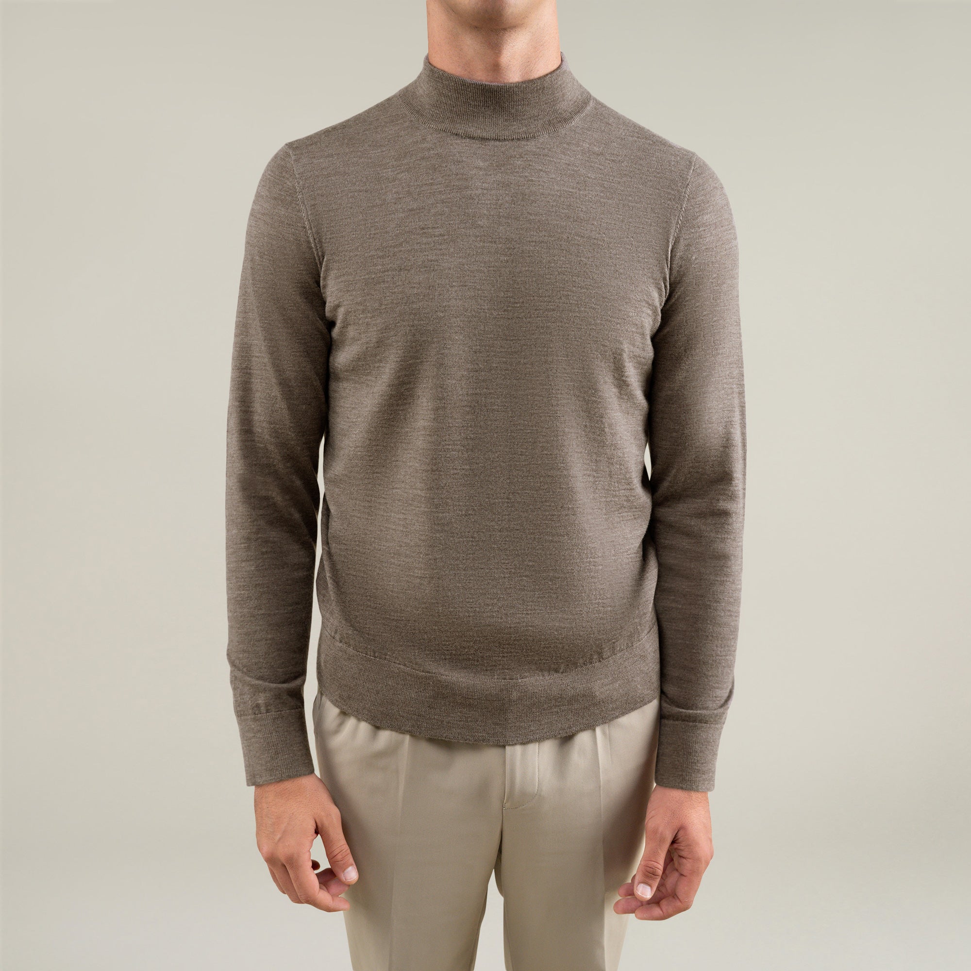 Tags:(Large | 6'1" - 165) Custom t-shirt tee model Jessey in Lodge