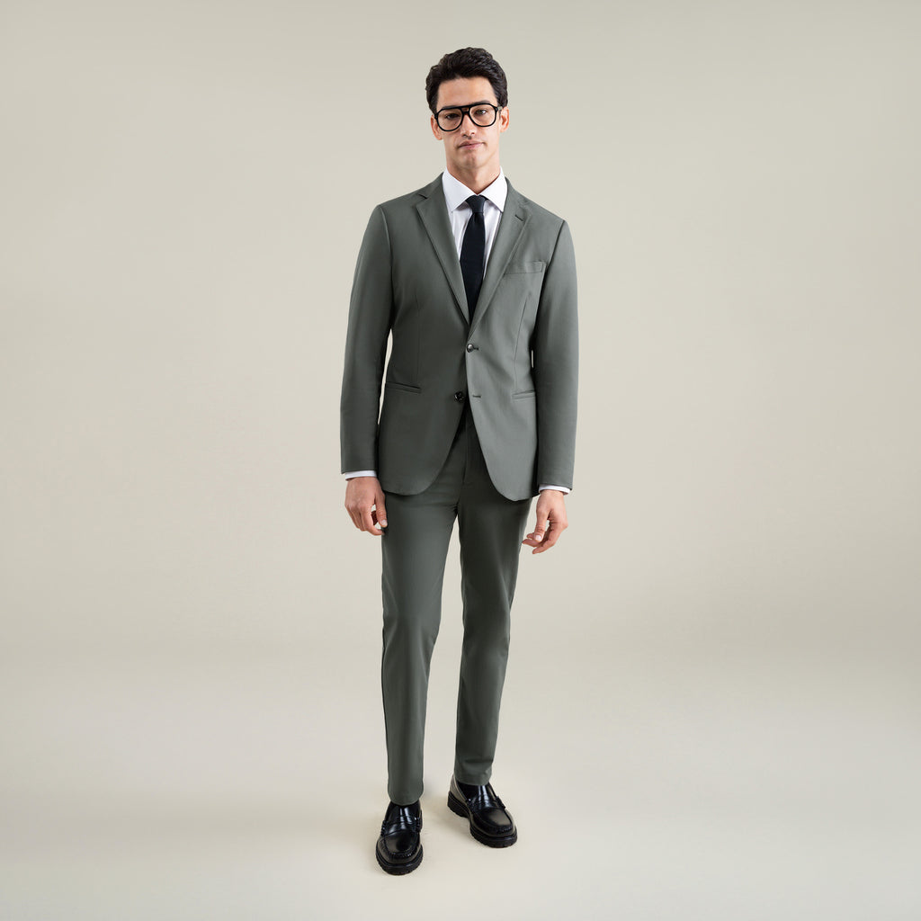 Tags:(6'1"|165) Bespoke custom athleisure technical athletic stretch suit los angeles model Jessey in Pebble