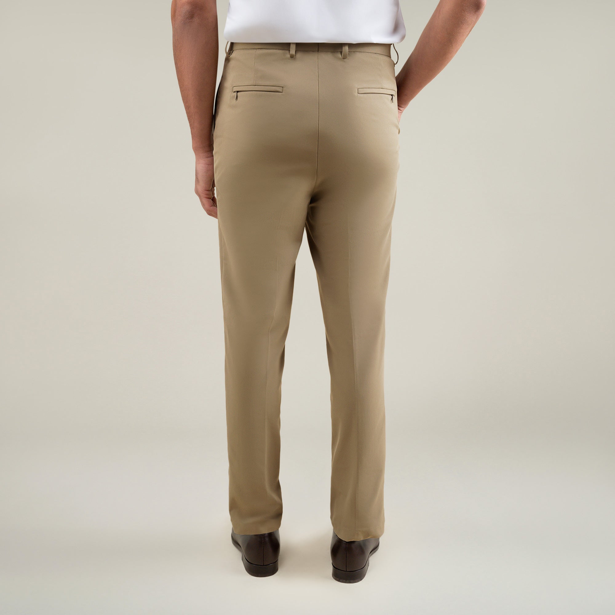 Tags:(6'1"|165) Custom Peak Lapel Tuxedo model Jessey in Warm Khaki