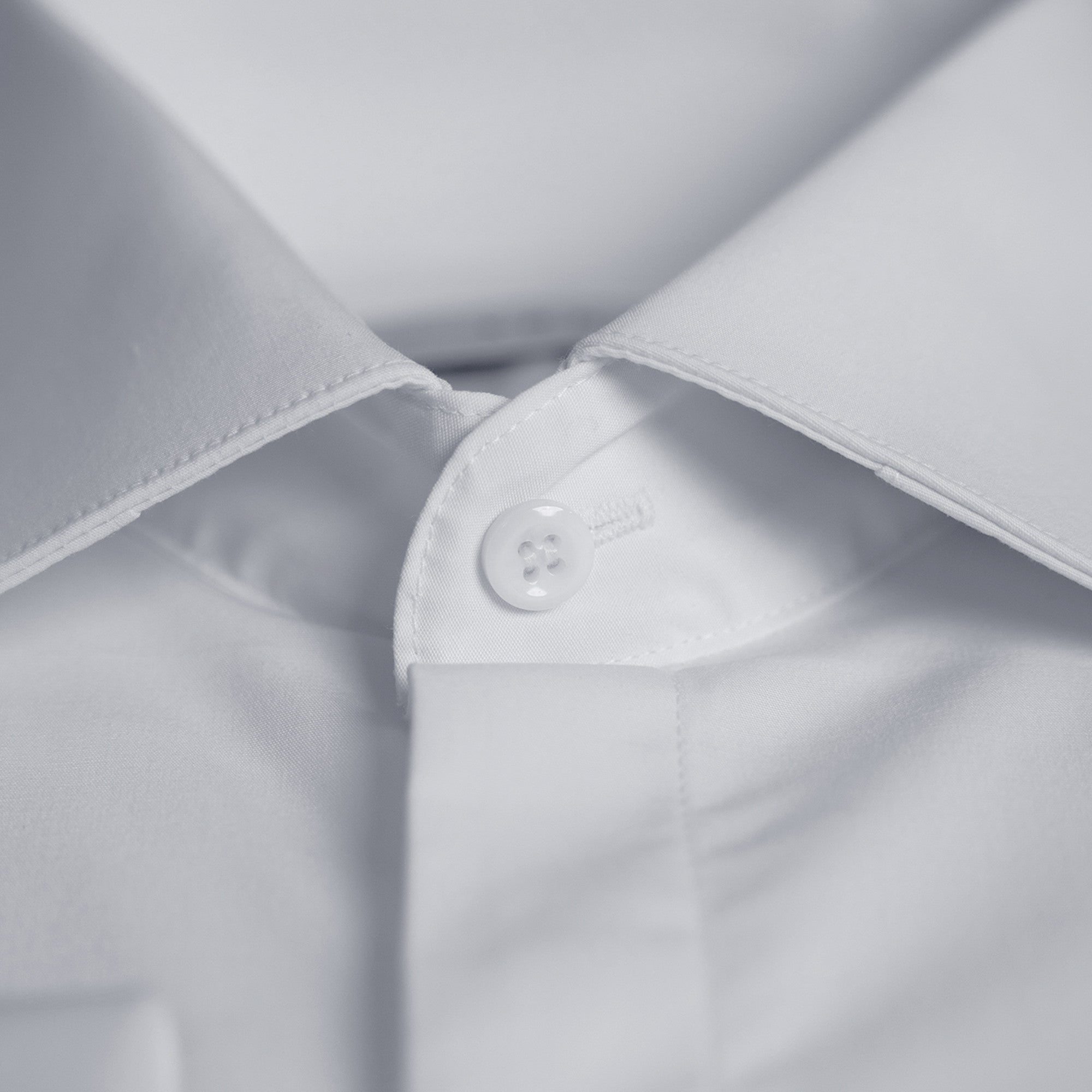 Custom Bespoke Tailored Spread Shirt model Guillermo in White BreezeTech