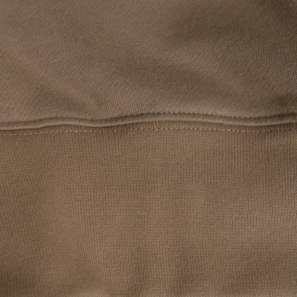 Evening Crewneck Sweater model Guillermo in Tobacco