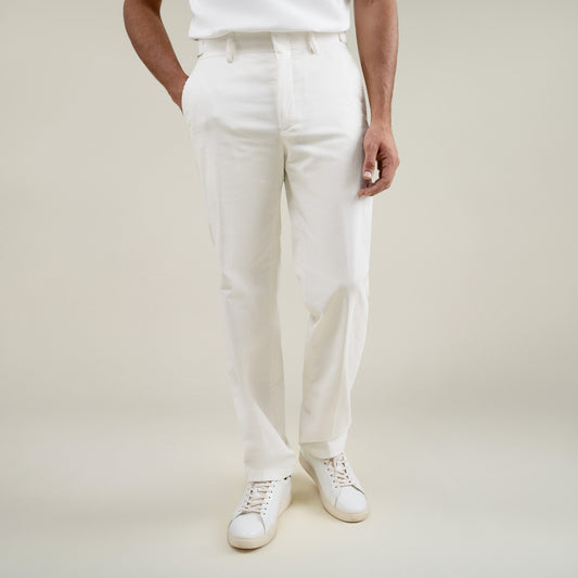 Tags:(Large | 6'1" - 165) Custom Peak Lapel Tuxedo model Jessey in White