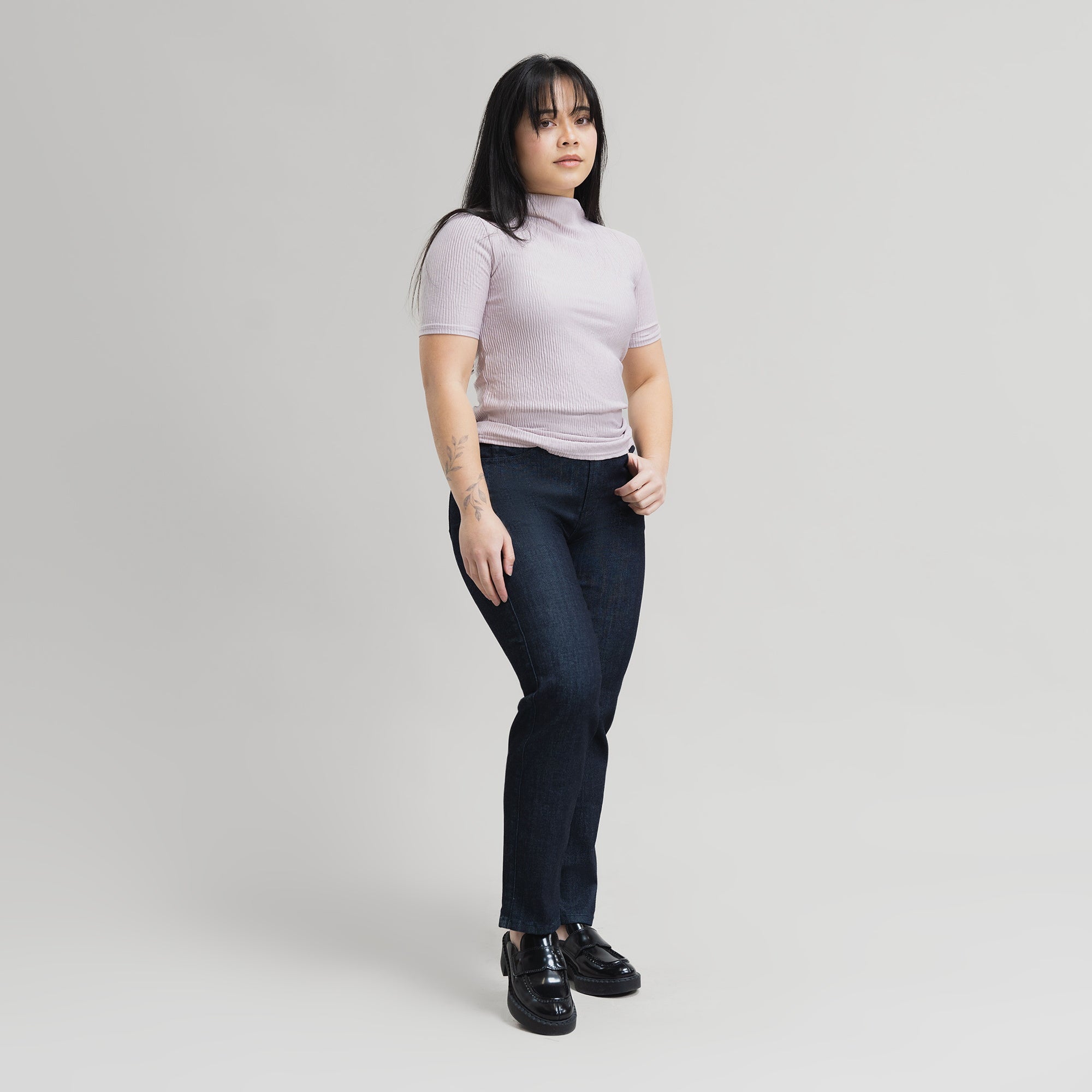 custom air cigarette jeans model Gem in Midnight