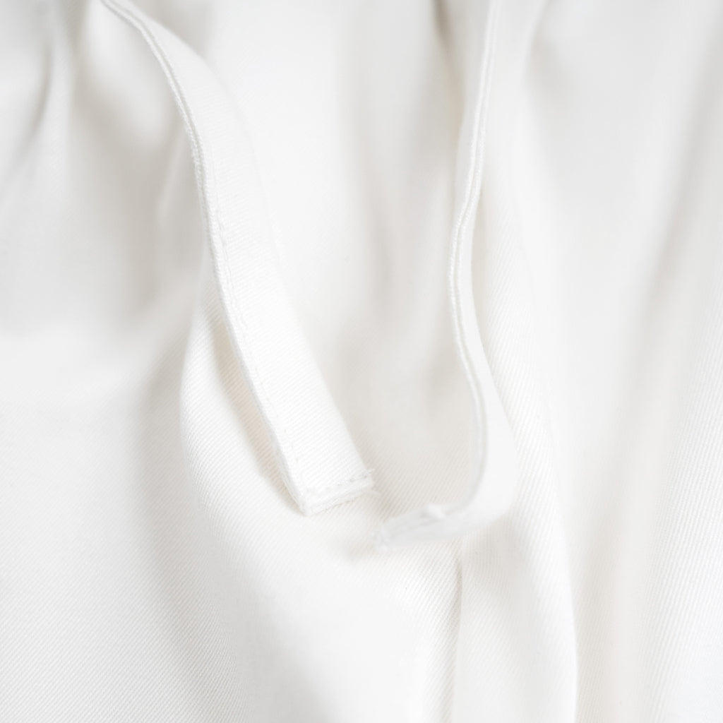 Stretch Cotton Drawstring Wide Leg Pant model Tyler in White