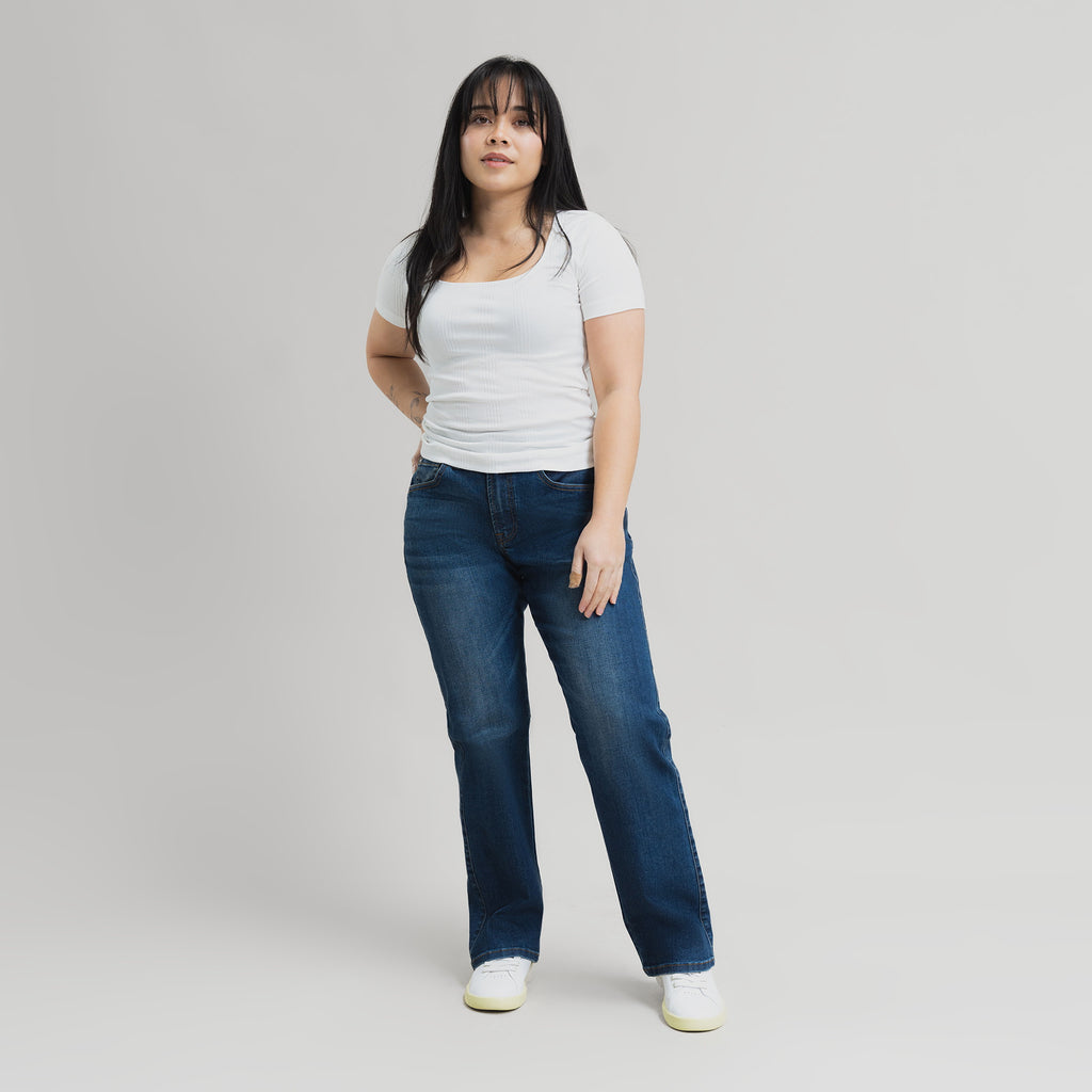 air relaxed women's jeans model Gem in Sur Blue