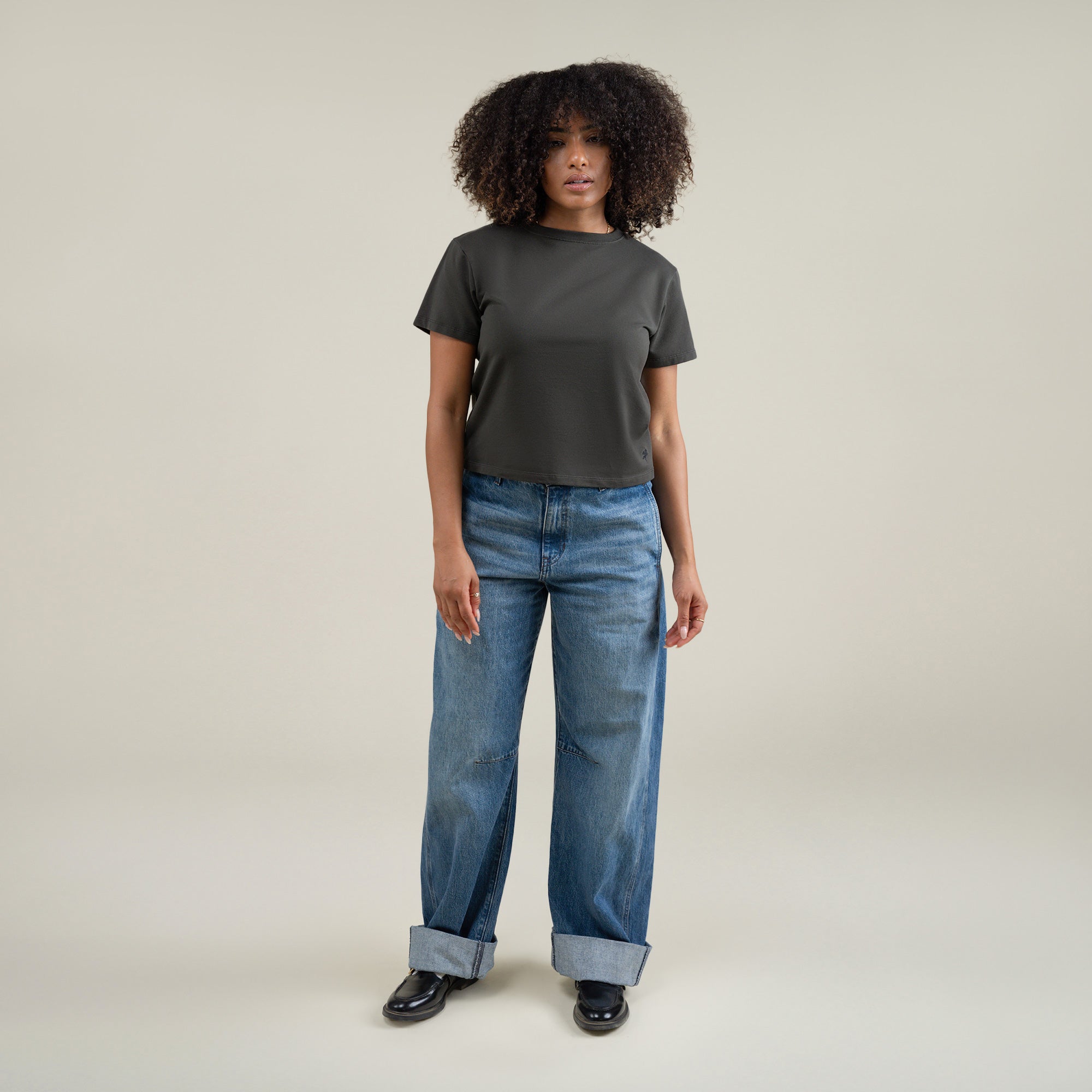 Tags:(Medium) Custom t-shirt tee model Melissa in Smoke