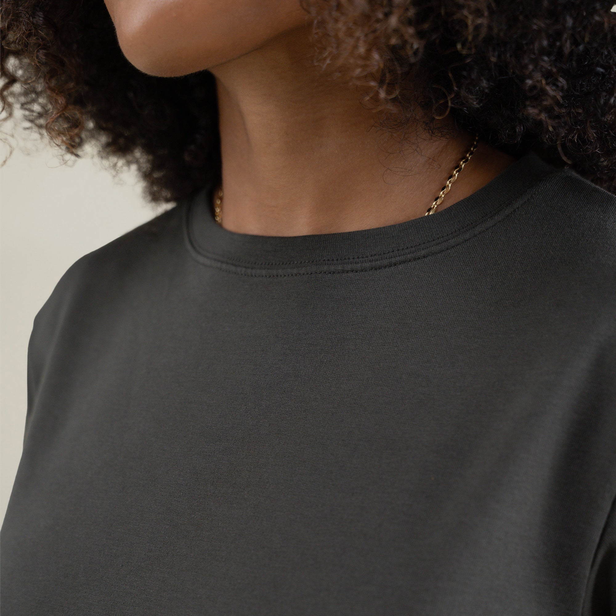 Tags:(Medium) Custom t-shirt tee model Melissa in Smoke