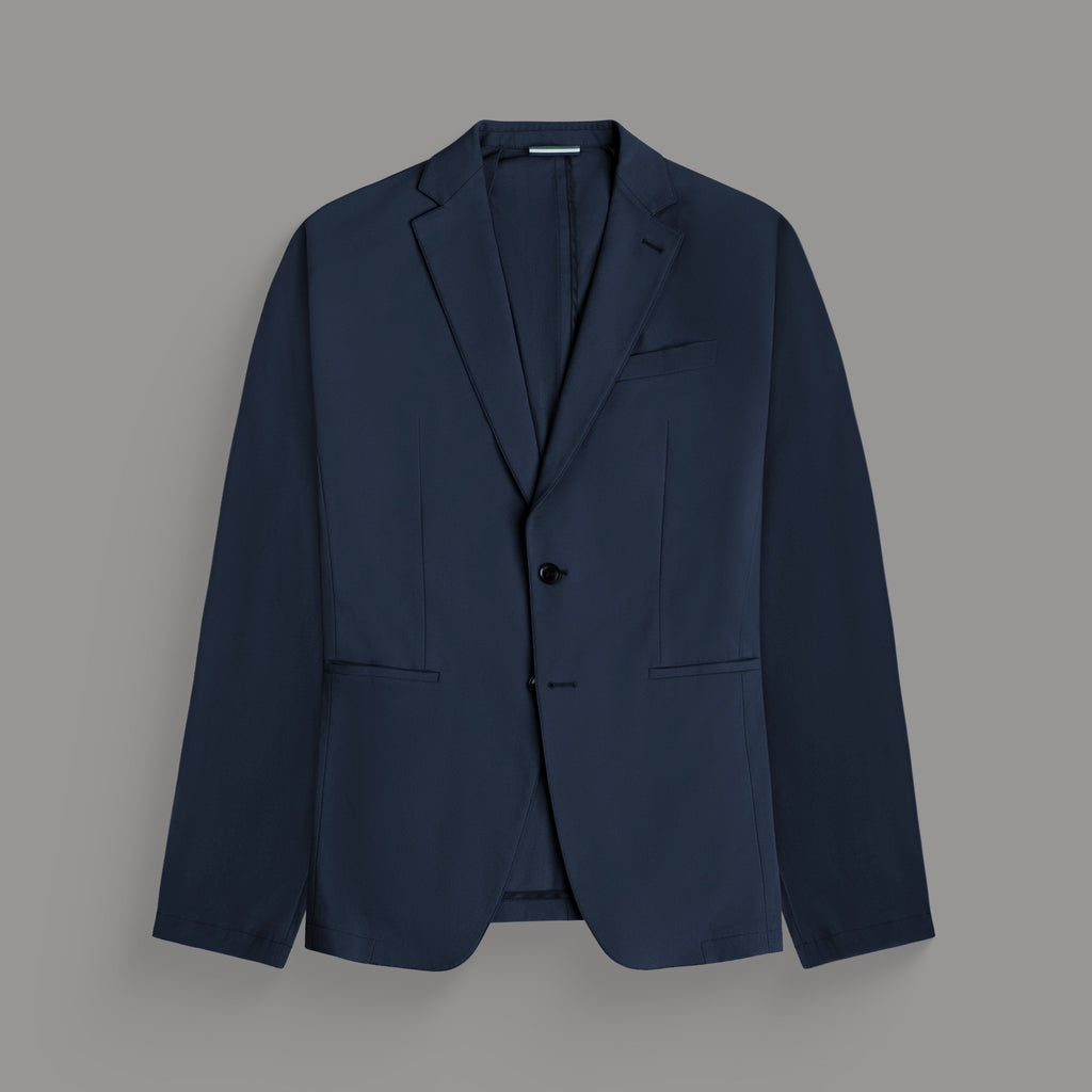 custom suit model Guillermo in Navy
