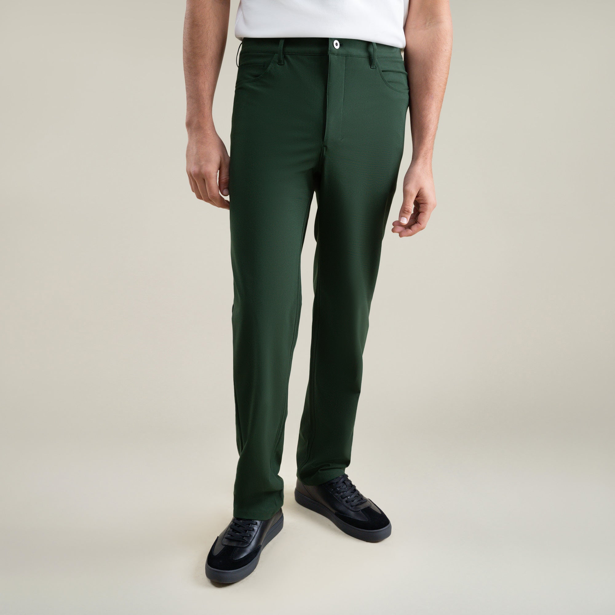 Tags:(6'1"|165) bespoke custom trousers pant chino performance technical model Jessey in Pine Grove